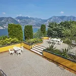Mit Seeblick- Bbq Und Gemeinschaftspool By Interhome