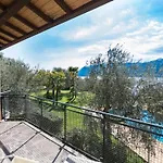 Mit Seeblick- Bbq Und Gemeinschaftspool By Interhome Διαμέρισμα Μαλτσεζίνε
