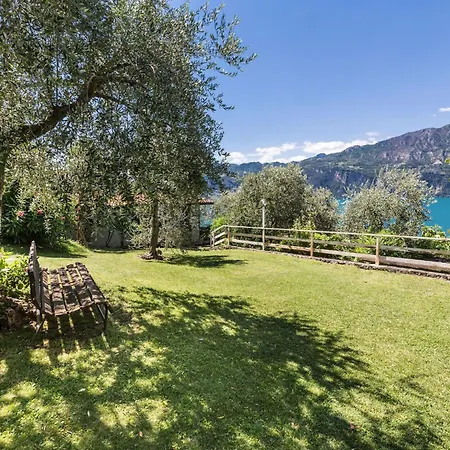 Mit Seeblick- Bbq Und Gemeinschaftspool By Interhome *