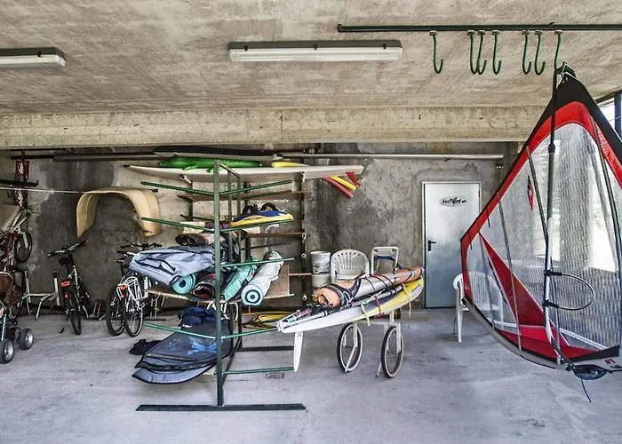 Mit Seeblick- Bbq Und Gemeinschaftspool By Interhome *