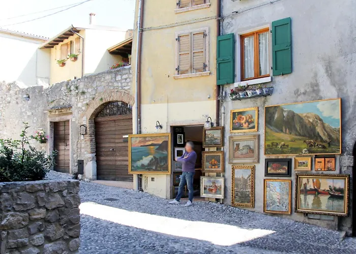 Mit Seeblick- Bbq Und Gemeinschaftspool By Interhome *